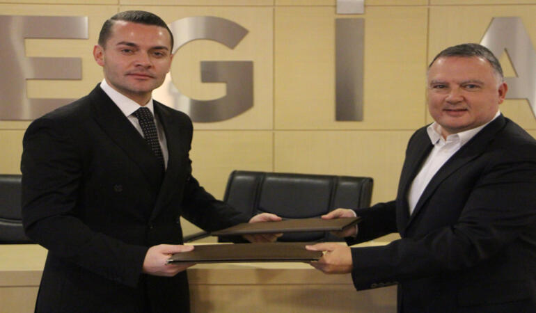 EGİAD Yeşeren Sakız Ağaçları Mirasına Sahip Çıkıyor