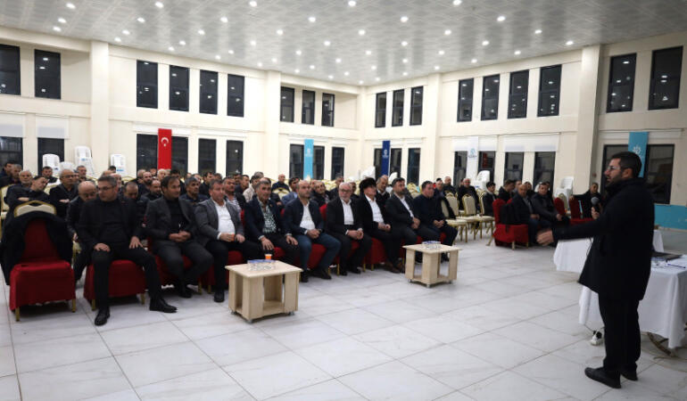 Kocaeli Büyükşehir Belediyesi’nden Çiftçilere Bilgilendirme Toplantısı