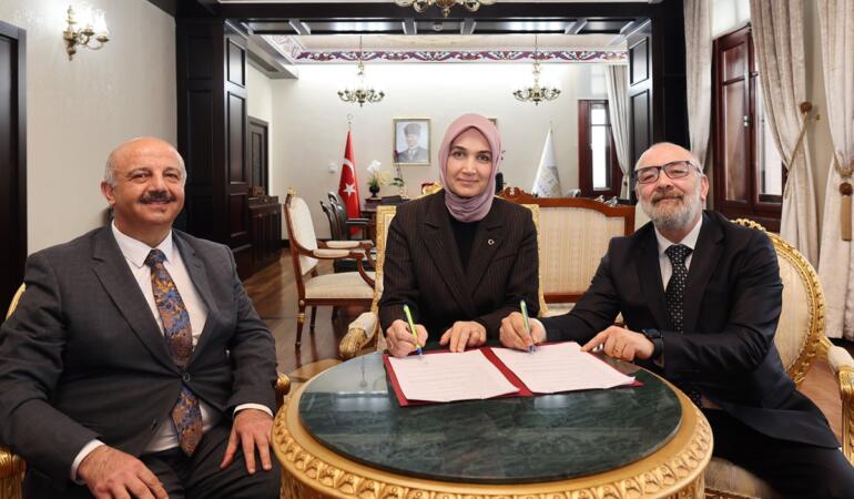 Jeotermal Tarımla Afyonkarahisar’ın Toprağı Bereketlenecek, Ekonomisi Güçlenecek