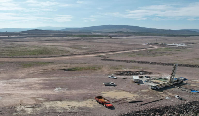 Dikili’de Jeotermal Enerji ile Sera Isıtması Başlıyor