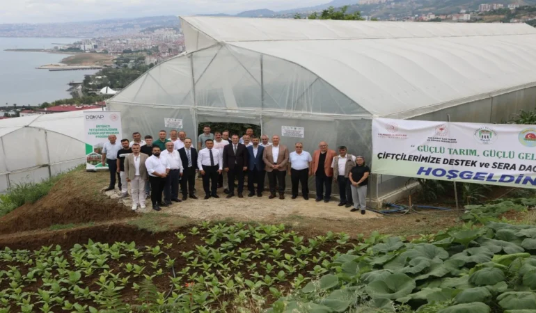 Akçaabat’ta 10 Yeni Modern Sera Kuruldu