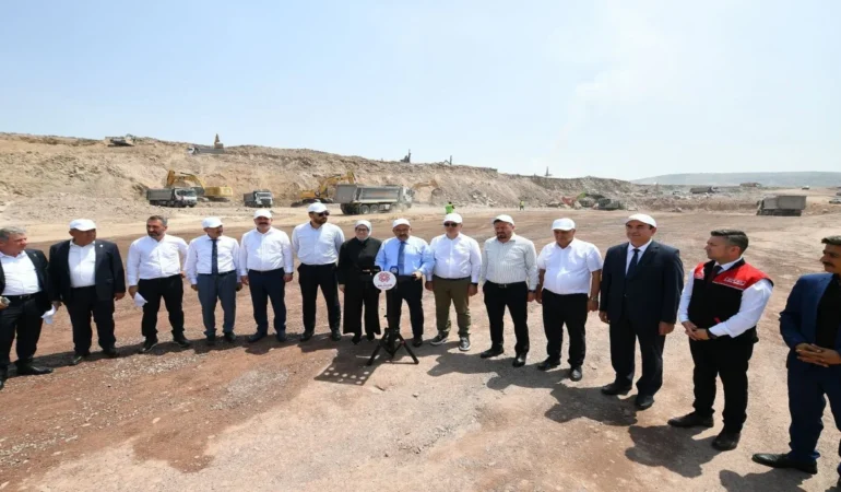 Gönen TDİOSB’de Altyapı Çalışmaları Tüm Hızıyla Sürüyor