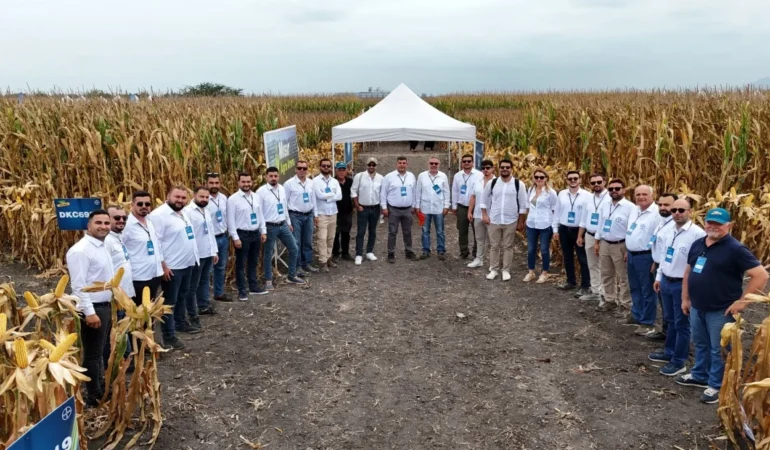 Bayer, Agro Arena Etkinliğinde 1000’in Üzerinde Mısır Üreticisiyle Buluştu