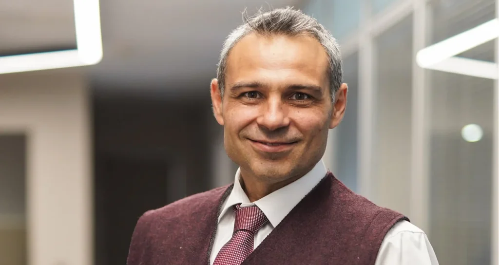 Karel_teknoloji_Alper_Sarikan
