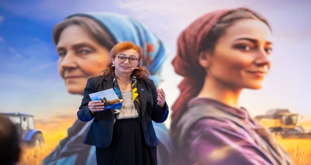 Kadinin_Gucu_Is_Bankasi6