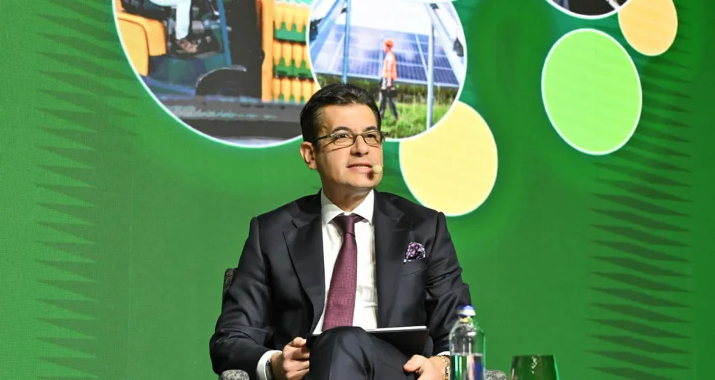 Ulker_CEO_su_Ozgur_Kolukfaki
