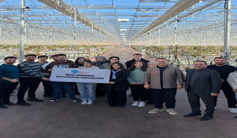 Üniversite Öğrencileri Agronaz Sera Teknolojilerinde Üretimi Yerinde İnceledi