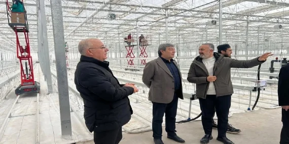Kayseri’de Yüksek Teknolojili Cam Sera Projesine Yakın İlgi
