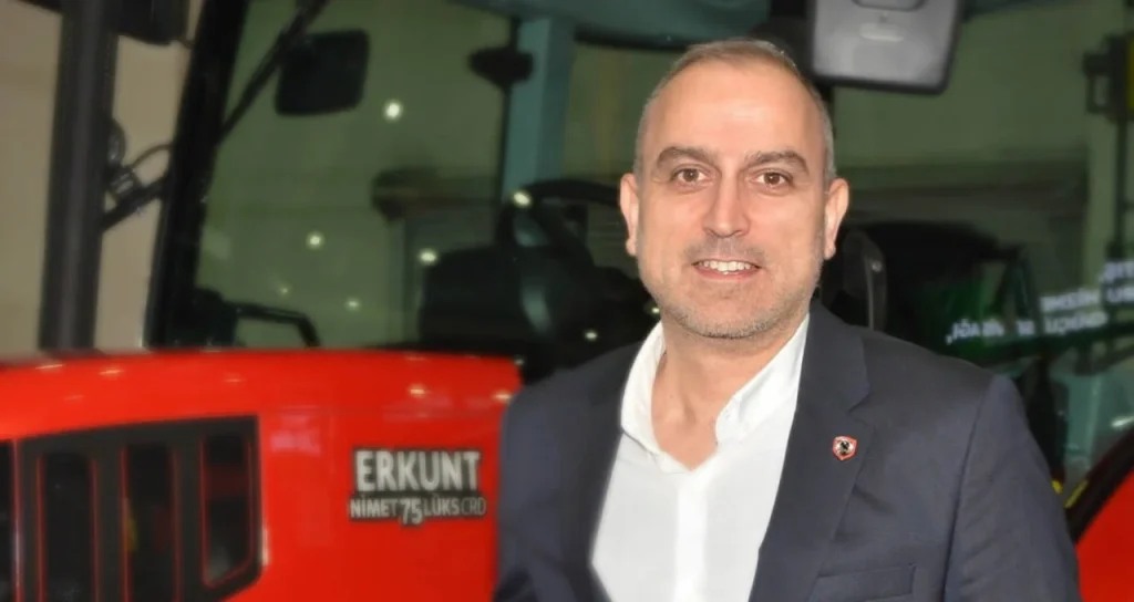 Erkunt_Traktör