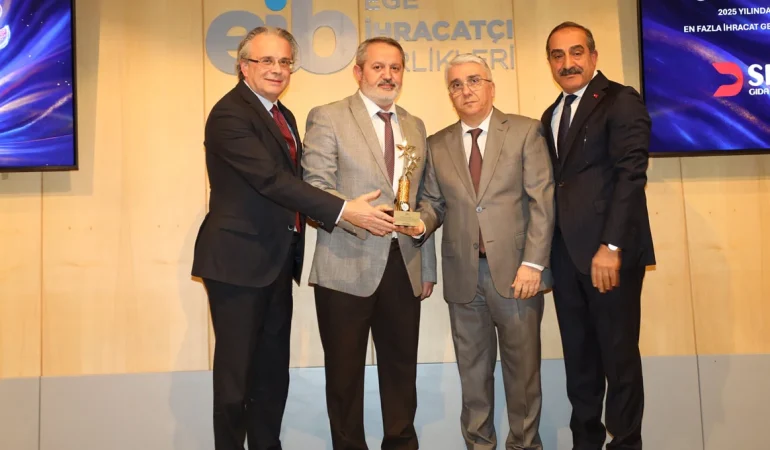 Ege Yaş Meyve Sebze İhracatçıları Birliği’nden 1,23 Milyar Dolarlık İhracata Ödül