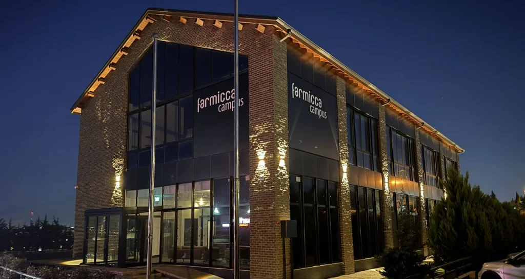 Farmicca_Campus