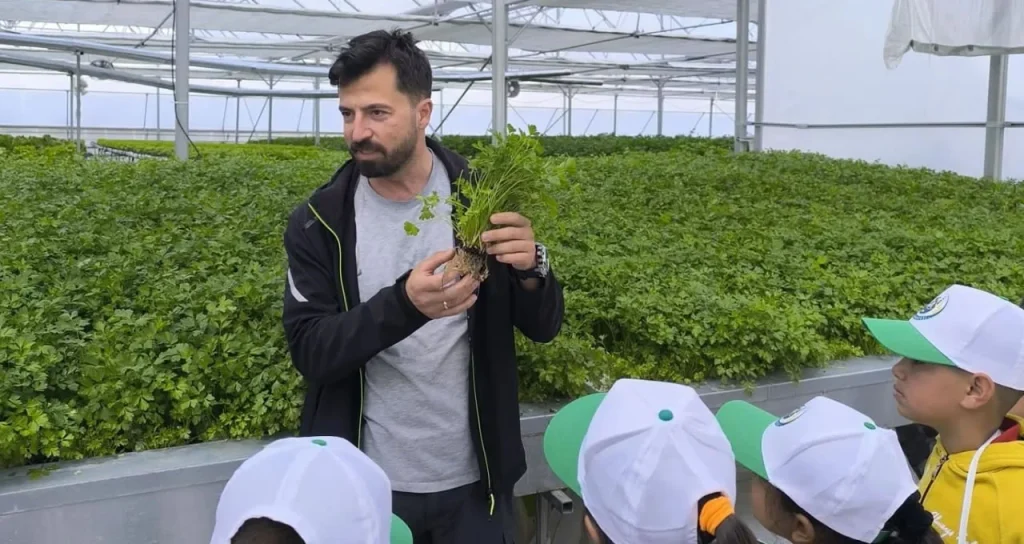 Bala öğrenciler sera gezisi_08.05.2026_1