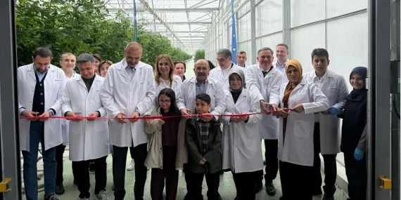 Balıkesir de 75 Milyon Dolarlık Modern Sera Yatırımı Hizmete Açıldı